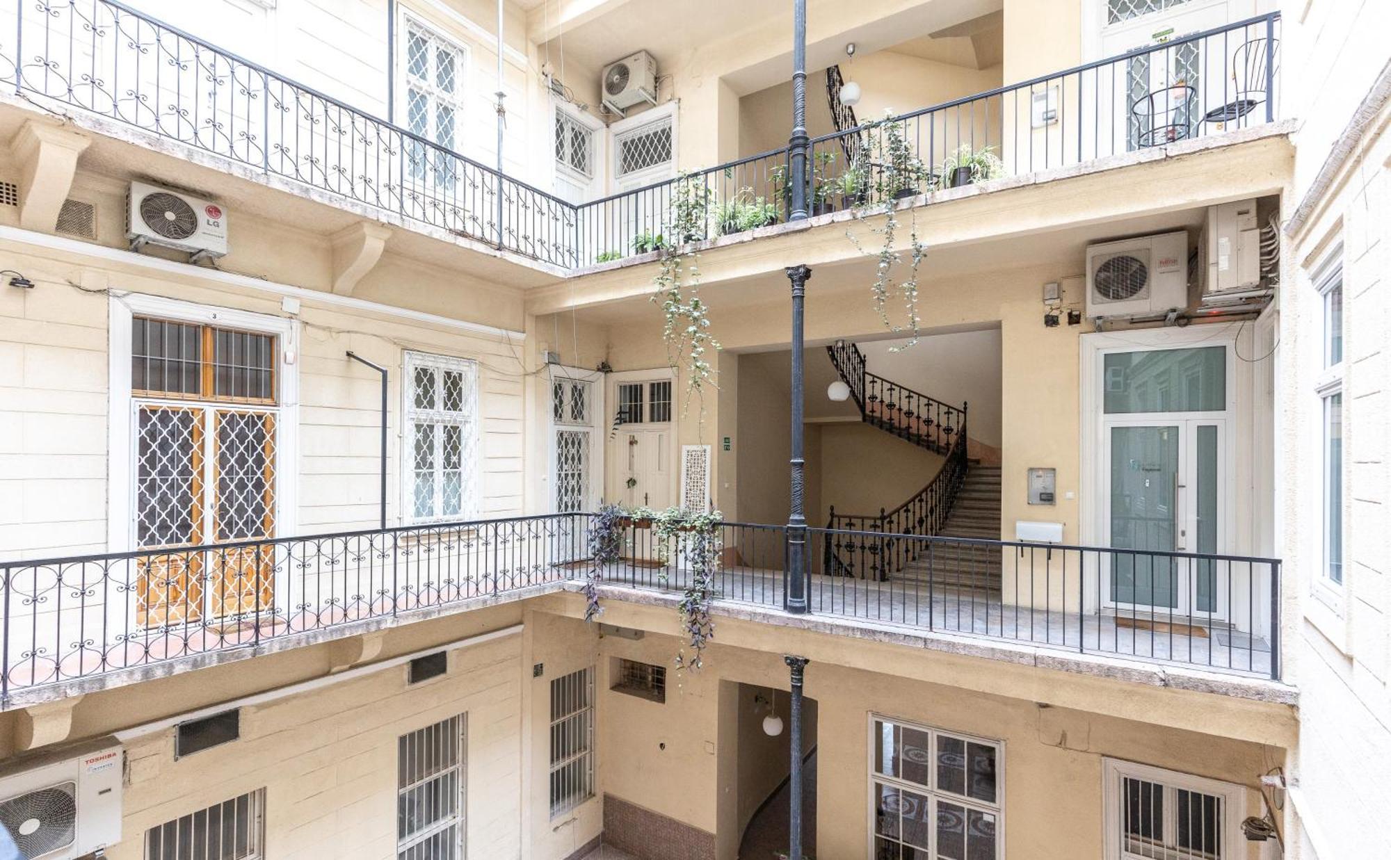 Andrassy Square Residence Βουδαπέστη Εξωτερικό φωτογραφία